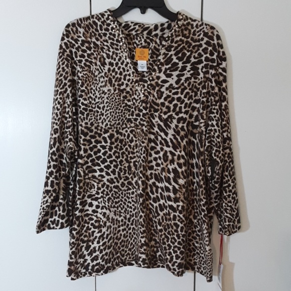 Ruby Rd. Tops - Ruby Rd Woman leopard print top NWT